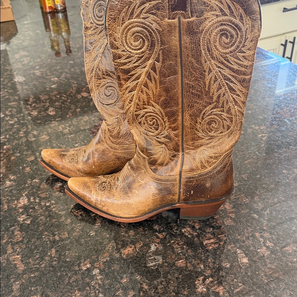 Justin Boots Brown Leather Western Heel Boots